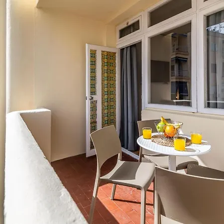 아파트 Lxr Sun & 2hab.