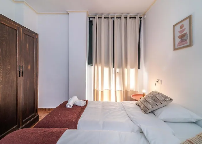 Lxr Sun & 2hab. Фуэнхирола